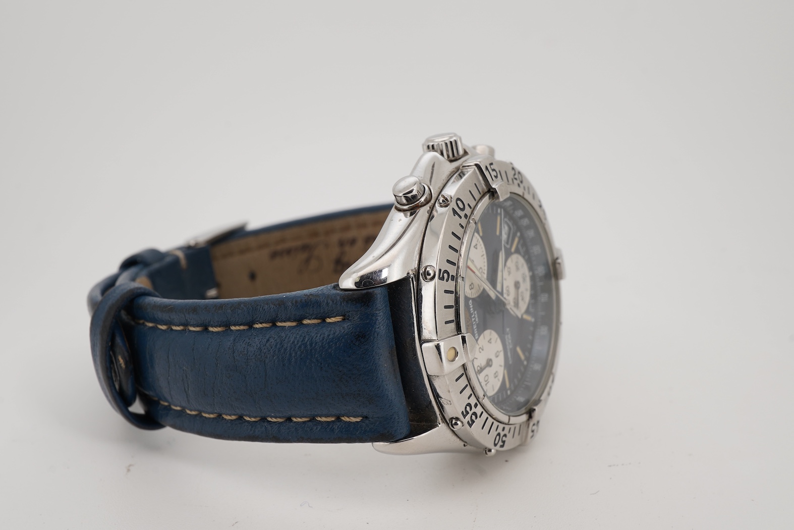 A gentleman's early 20th century stainless steel Breitling Colt Chronographe quartz wrist watch